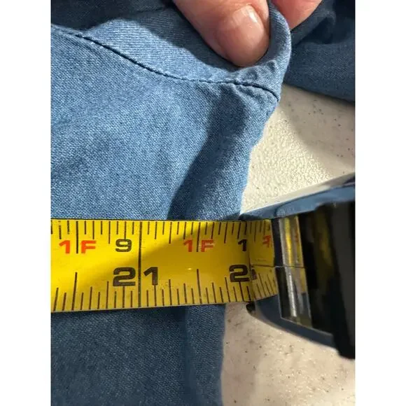 Andree By Unit Embroidered Floral Bttn Shirt Blouse L Boho Western Chambray B14 - Picture 7 of 8